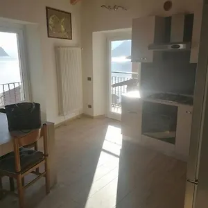 Casetta Mia , Castro (Lombardy) Italia